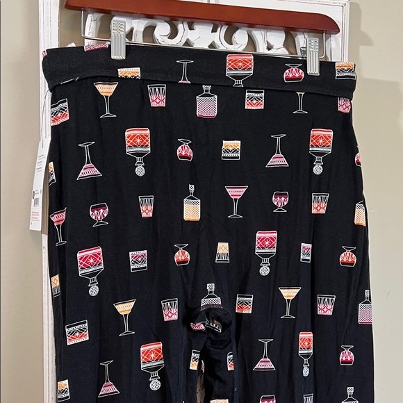 Saxx Black and Multicolor Cocktail Print Lounge Pants - Picture 6 of 10